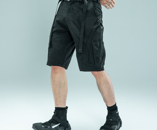 Techwear hot sale cargo shorts