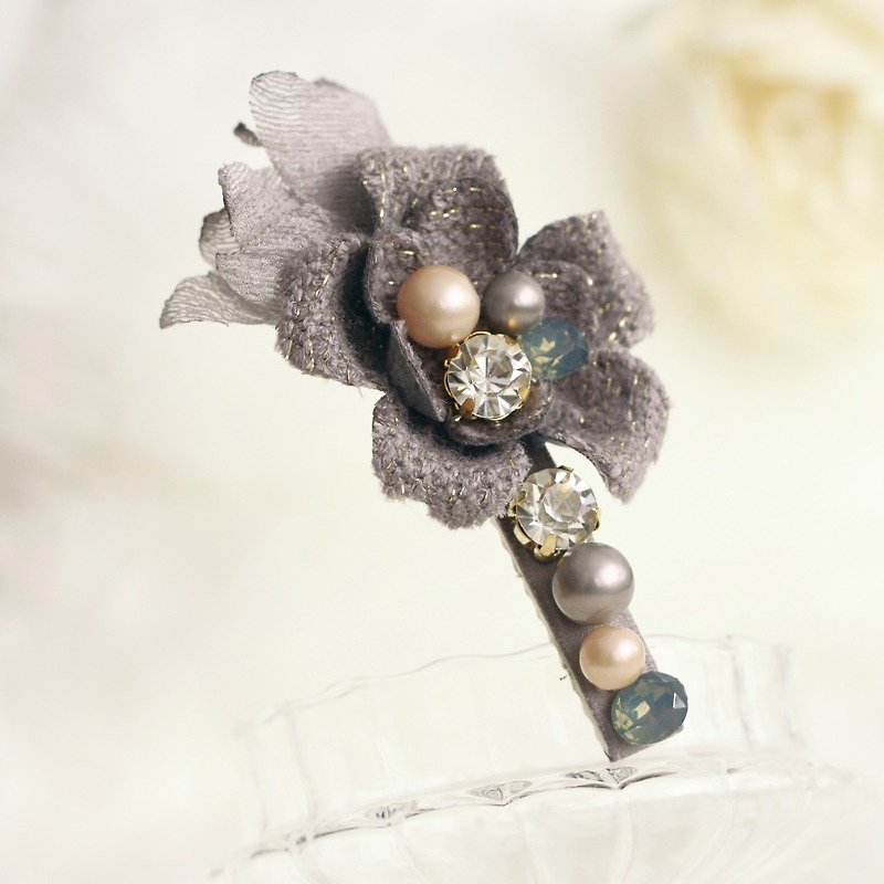 漂亮花飾珍珠髮夾 - 髮飾 - 其他材質 灰色
