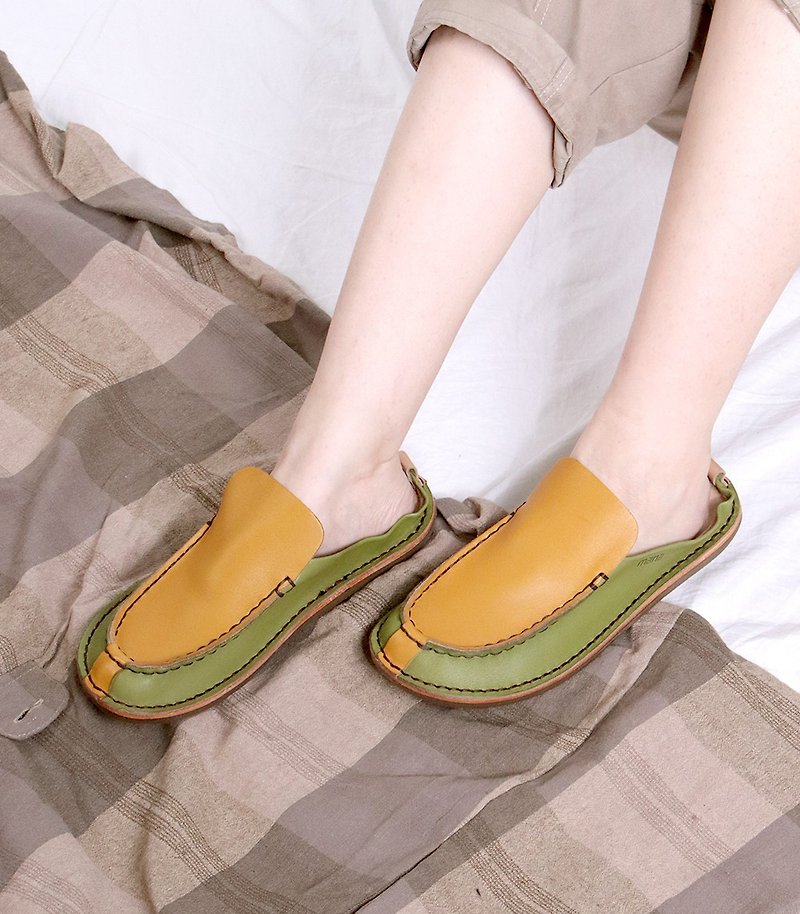 Yellow and green _ front bag leather lazy drag #U1443 - รองเท้าลำลองผู้หญิง - หนังแท้ สีเขียว