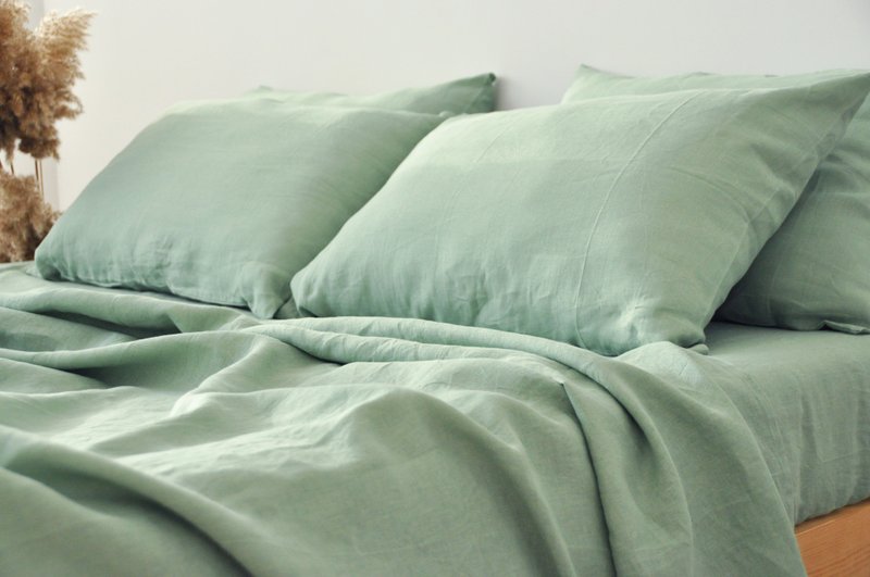 Sage green linen sheet set / Flat+fitted sheet+2 pillowcases/Green bedding - เครื่องนอน - ลินิน สีเขียว