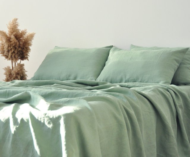 セージ グリーンのリネンシーツ セット / フラット + ボックス シーツ