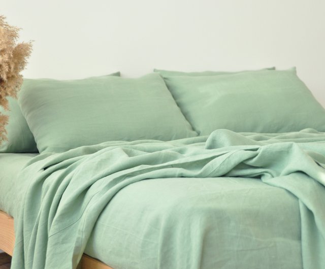 セージ グリーンのリネンシーツ セット / フラット + ボックス シーツ