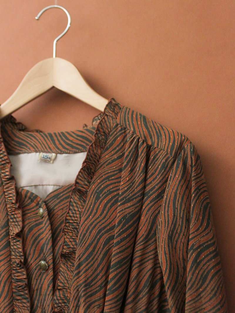 復古秋冬日本製大地色波紋印花駝棕綠色寬鬆長袖古著洋裝 - 洋裝/連身裙 - 聚酯纖維 咖啡色