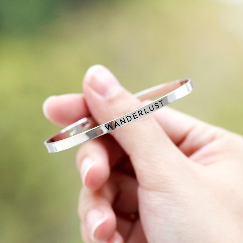 Wanderlust - Bangle in white gold plating - 手鍊/手環 - 其他金屬 綠色