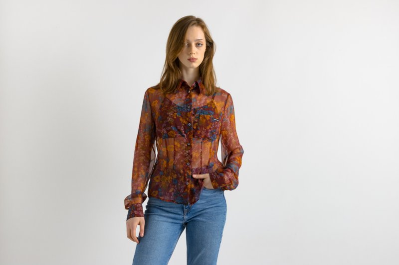 Dolce Gabbana Small 90s Floral Silk Woman Novelty Print Buttons Top Blouse 7030 - เสื้อผู้หญิง - ผ้าไหม สีนำ้ตาล