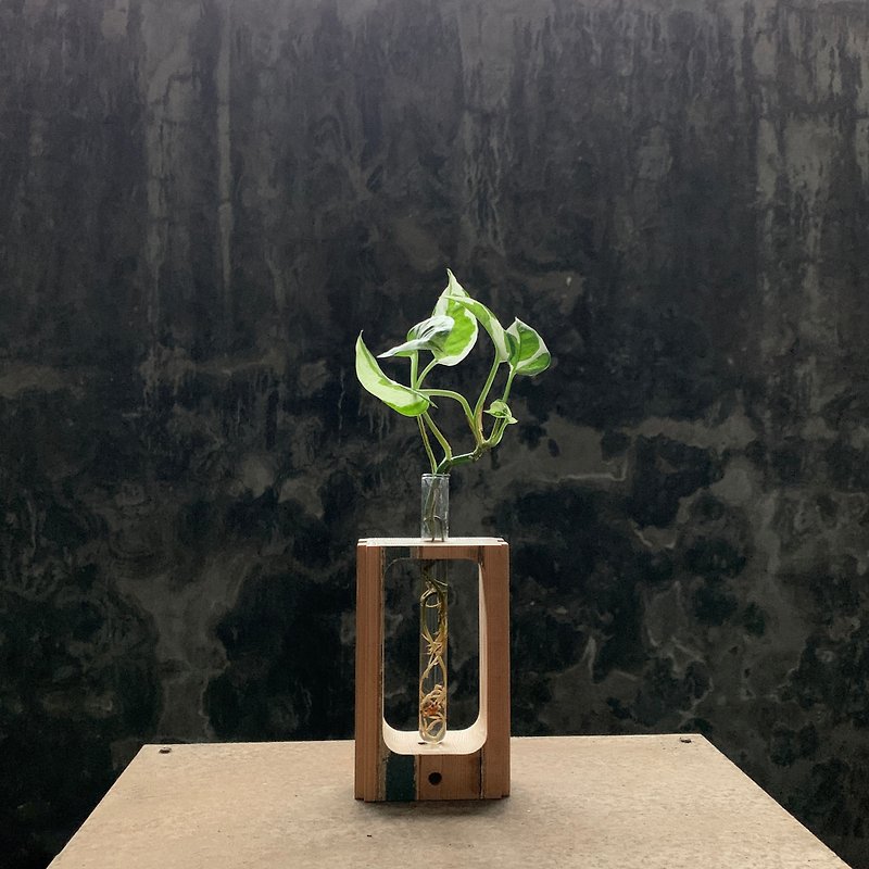 [Dark Room] Reincarnation and Reincarnation of Hinoki Window Frames - เซรามิก - ไม้ สีกากี