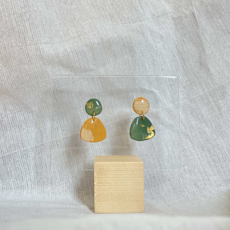 迷你綠色森林 - 耳環/耳夾/耳骨夾 - 其他材質 綠色