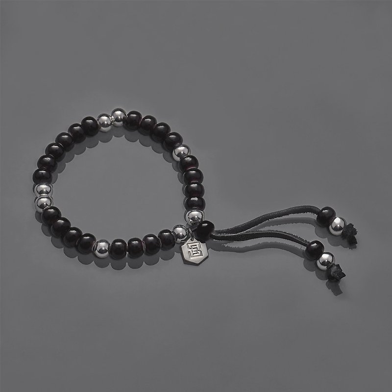 Handmade glass beaded bracelet - Bracelets - Gemstone Black