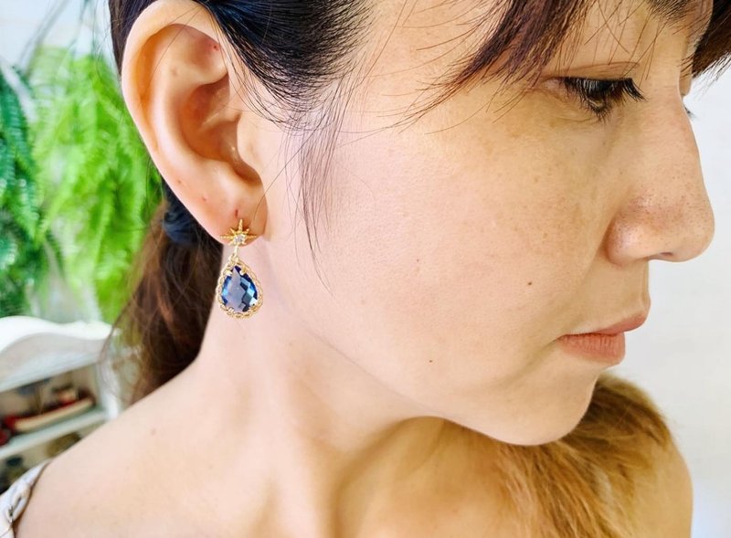 閃耀之星黃銅耳針+透明水滴造型鋯石黃銅耳環_可免費修改夾式耳環 - 耳環/耳夾/耳骨夾 - 水晶 多色