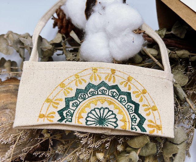 Pure hand-painted mandala cup bag [flower wedding] canvas bag Zen winding  Henna Mandala