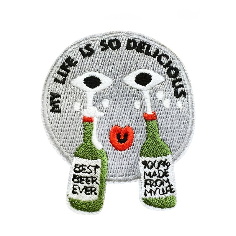 Embroidered Patch My Life Is So Delicious, Bag Charm, Bag Accessories - 徽章/別針 - 繡線 灰色