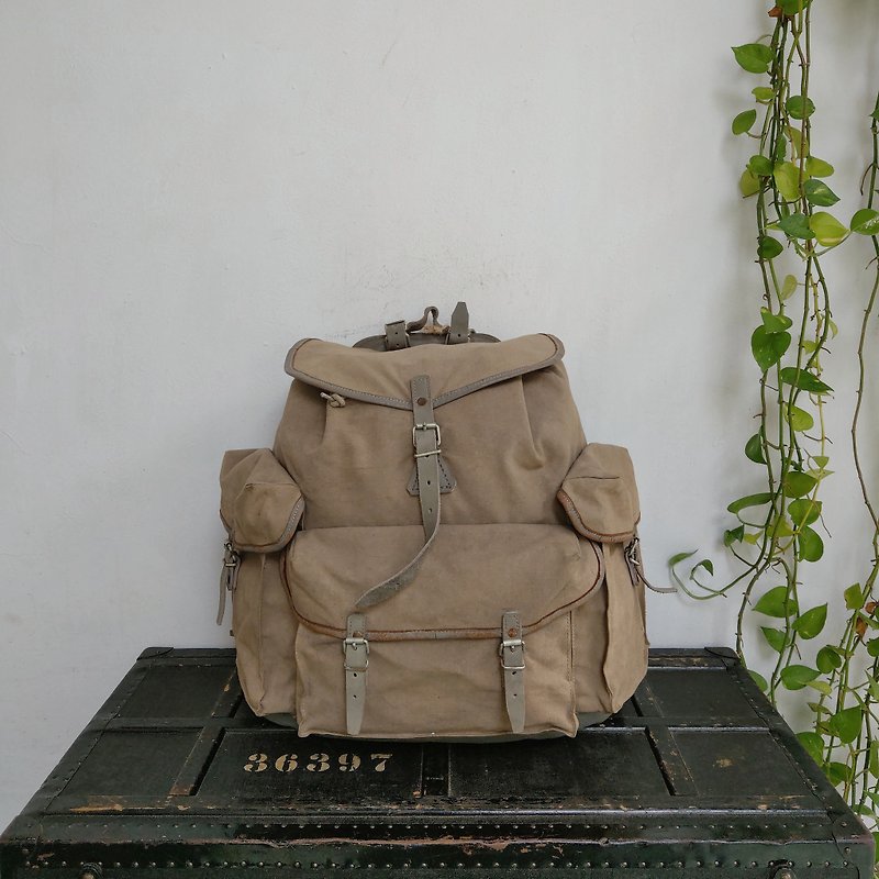 Backpack_R061_outdoor - กระเป๋าเป้สะพายหลัง - ผ้าฝ้าย/ผ้าลินิน สีกากี