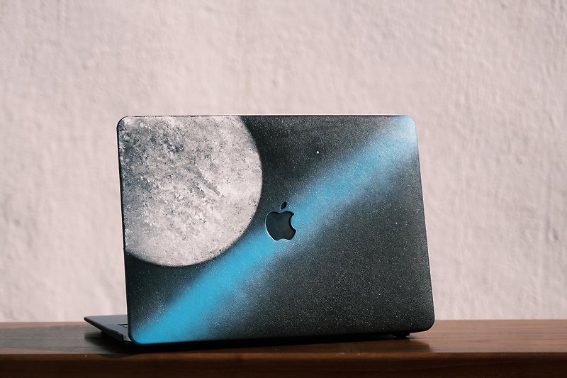 Hand Sprayed Iron Moon MacBook Case Set - Tablet & Laptop Cases - Faux Leather 