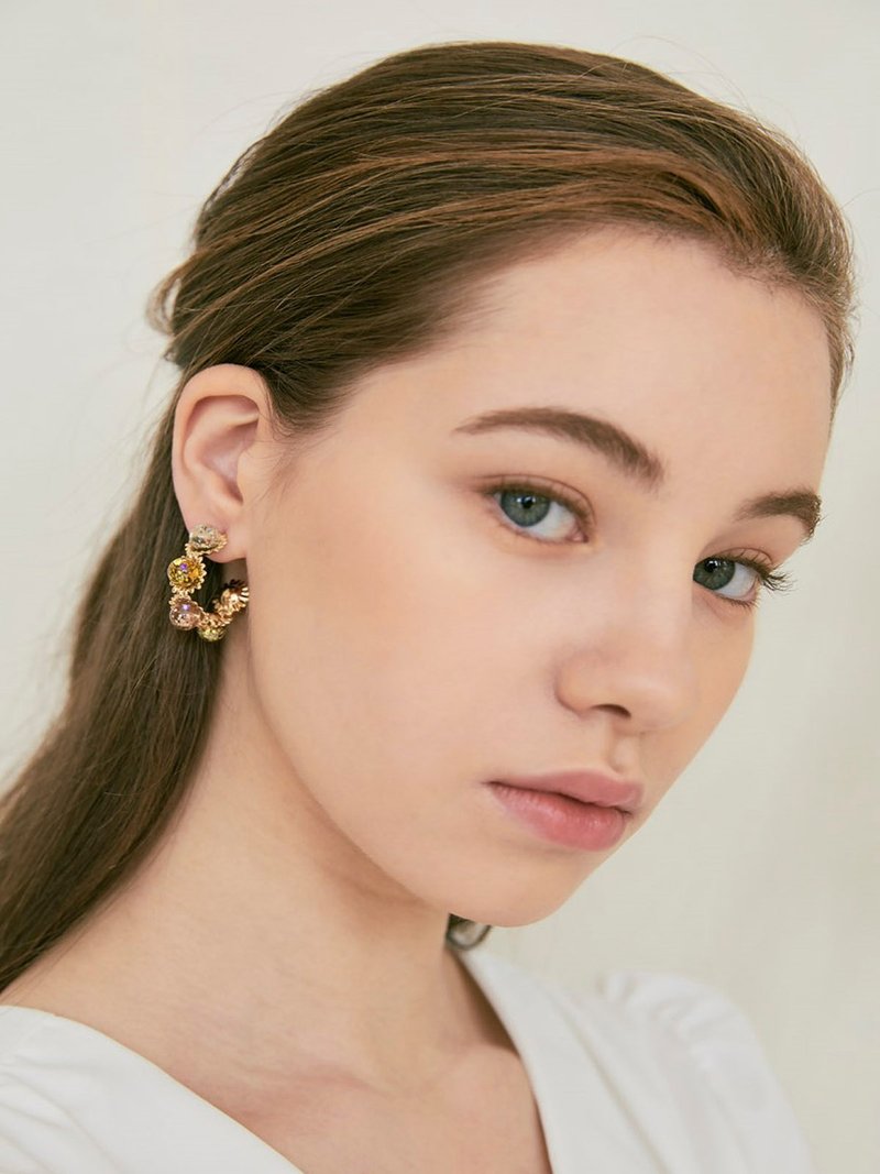 Flowery Snowball Hoop Earrings - 耳環/耳夾/耳骨夾 - 玻璃 