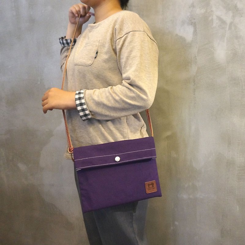 ちょうど右斜めバックパック「反り返っ口のデザイン - 江戸紫色 - ショルダーバッグ - コットン・麻 パープル