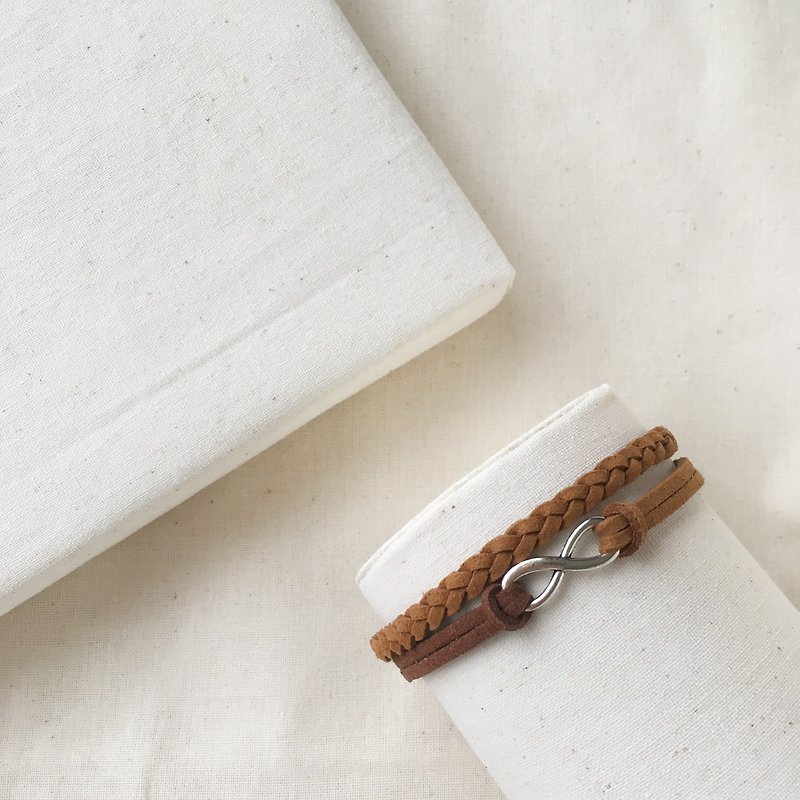 Handmade Double Braided Infinity Bracelets –light brown limited - สร้อยข้อมือ - วัสดุอื่นๆ สีนำ้ตาล