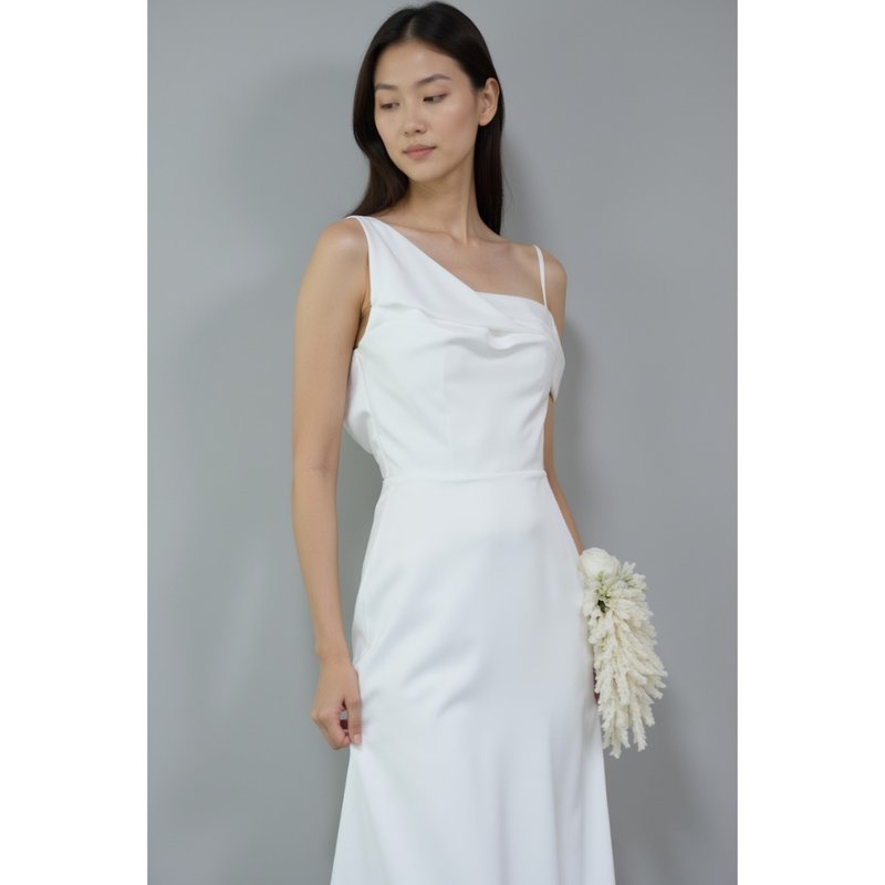 Moonstone 月光石禮服 - 禮服/小禮服 - 絲．絹 白色