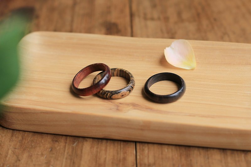 Yiranzhi Original | Raw Wood Ring | Black Sandalwood Rosewood | Men and Women - General Rings - Wood 