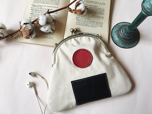 little imperfection | 客製化禮物 | - 梅子海苔飯糰 - 造型口金包 隨身包 側背包