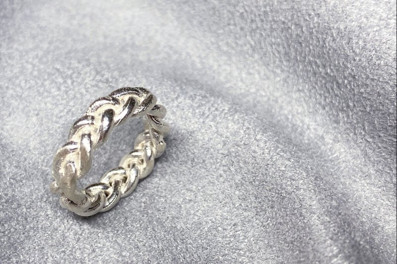 INTERWOVEN - General Rings - Sterling Silver Silver