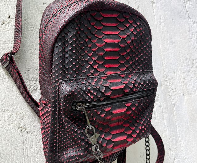 Black best sale snakeskin backpack