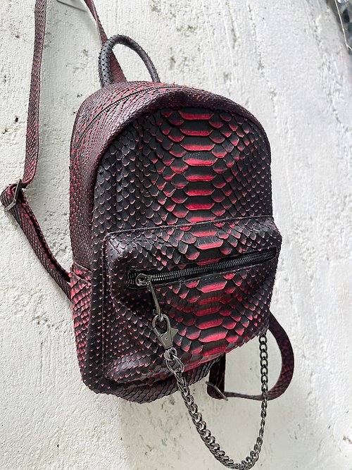 belp-atelier Python Leather Backpack Snakeskin Backpack Red Black Leather Rucksack
