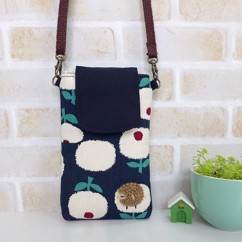Embroidered Sheep Phone Bag - Blue Apple Blossom - เคส/ซองมือถือ - ผ้าฝ้าย/ผ้าลินิน 