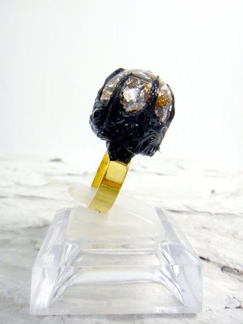 TIMBEE LO shop O.B.K 系列 金箔鳥巢玻璃球戒指 銀箔 水晶球 軟膠 黑色 黑暗系