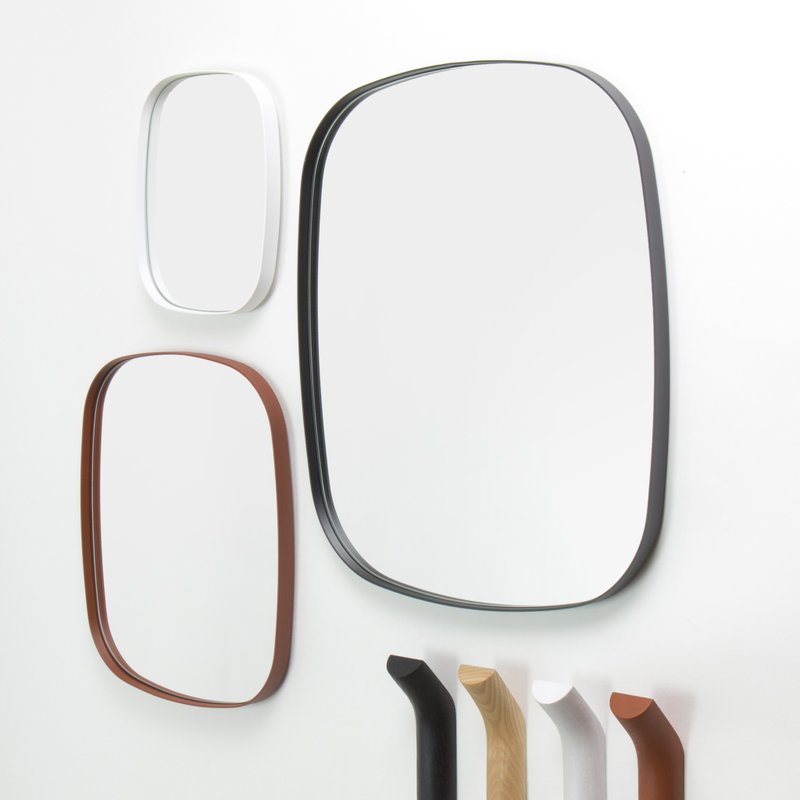 Pool Mirror 金屬邊框壁掛鏡 (小) / 預購 - 彩妝刷具/鏡子/梳子 - 玻璃 多色