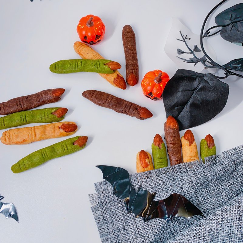 【Halloween】Witch finger shaped cookies - คุกกี้ - อาหารสด หลากหลายสี