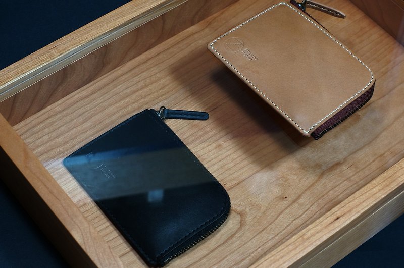 [Portable series] pure hand-sewn black L clip. Italian vegetable tanned leather - Wallets - Genuine Leather Black
