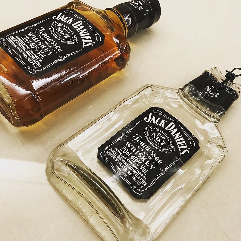 Jack Daniels美國傑克丹尼威士忌 限定款 小瓶原酒掛飾擺件 - 擺飾/家飾品 - 玻璃 