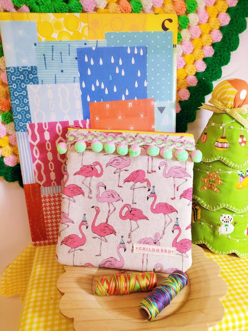 優雅的火鶴 紅鶴 餅乾包 化妝包 收納包 - 化妝包/收納袋 - 棉．麻 