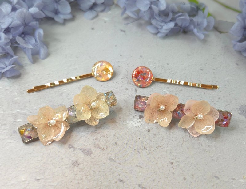 Stone Storm two-color eternal flower hair clip set - เครื่องประดับผม - เรซิน หลากหลายสี