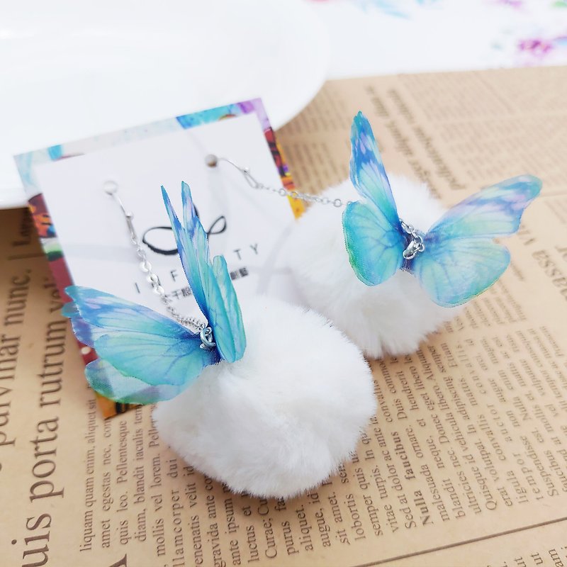 Daqian design 蓝 blue 2 layer tulle flying butterfly hair ball earrings / clip gift Valentine's Day - Earrings & Clip-ons - Cotton & Hemp Blue