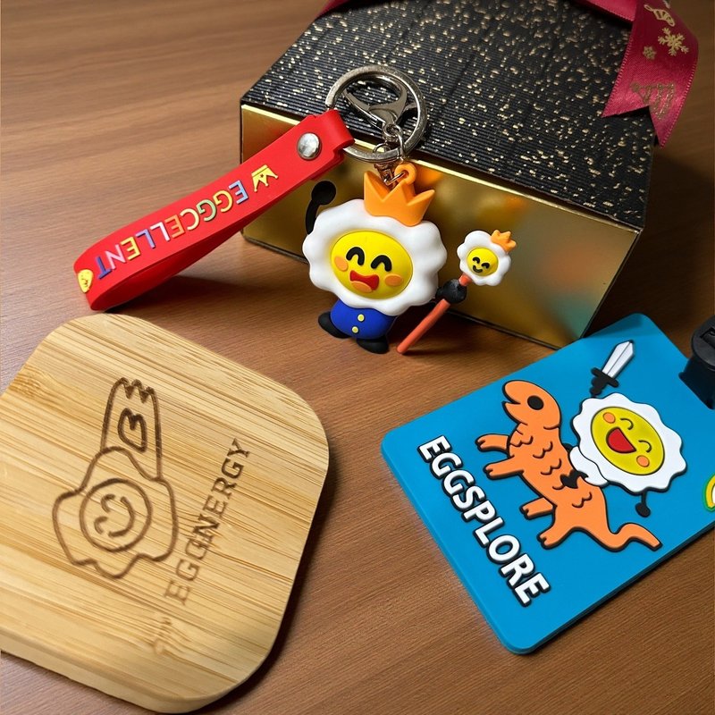 卵のキャラクター クリスマス トラベルギフトセット | ポータブル急速充電アダプター 荷物タグ キーホルダー - チャーム - その他の素材 