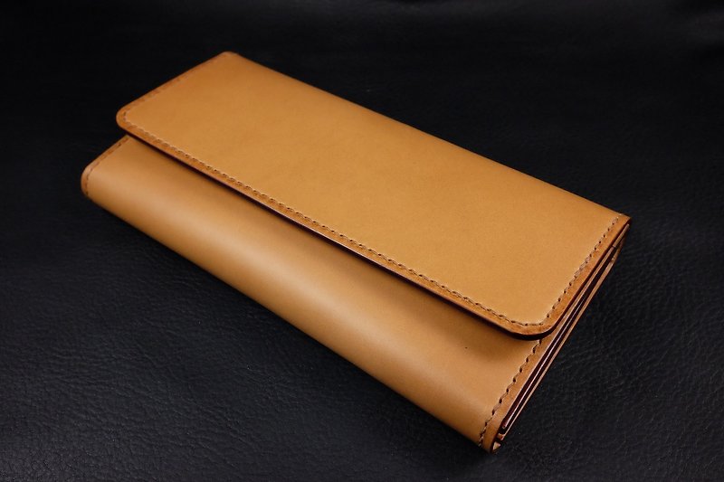 KH-Camel Clamshell Long Clip (Italian Vegetable Tanned Leather) - กระเป๋าสตางค์ - หนังแท้ สีกากี