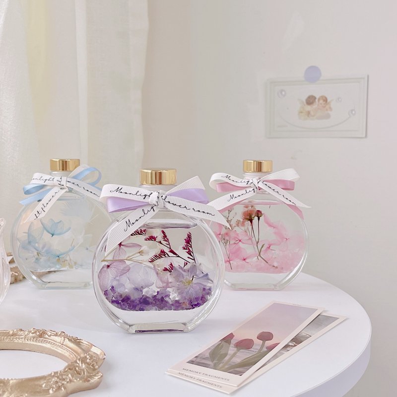 Magic Crystal Floating Flower with Free Packaging Floating Flower Night Light Set Customized Gift Eternal Flower Night Light - Dried Flowers & Bouquets - Plants & Flowers Multicolor