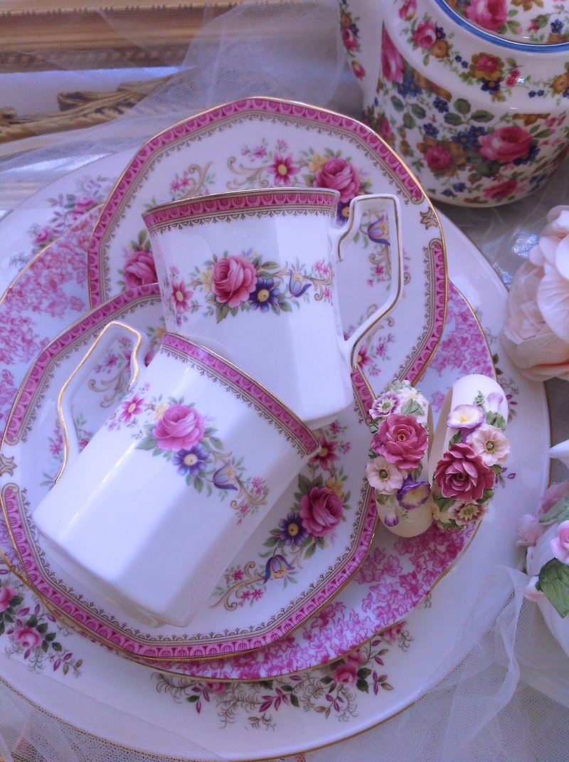 Annie Crazy Antiquities UK Hand-painted Rose Bone China Flower Tea Cup Coffee Cup Two-set rare large size coffee cup - Teapots & Teacups - Porcelain Pink