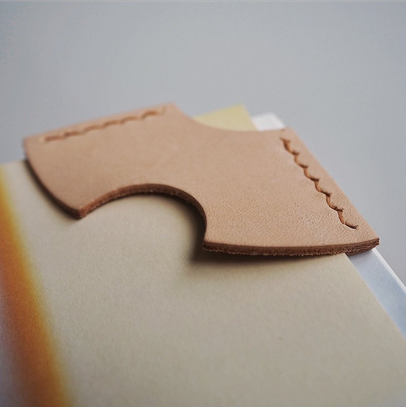 Leather bookmarks | Hand-stitched leather material bags | DIY hand-made leather - เครื่องหนัง - หนังแท้ 