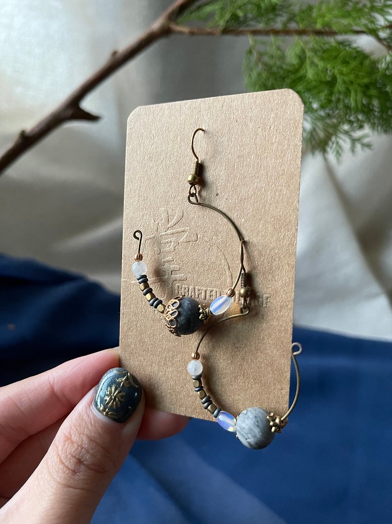 Bronze with pearl jade series - Earrings & Clip-ons - Pearl 