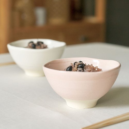【２個セット】ミンロン蓮ピンクのご飯茶碗 美濃焼】鎬 ごはん茶碗S・Lセット 塗分【藤山窯】【TOKI