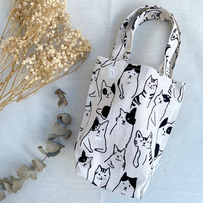 Cat Cat Friends Rice-Eco Water Bottle Bag | Haibo Handmade - ถุงใส่กระติกนำ้ - ผ้าฝ้าย/ผ้าลินิน ขาว