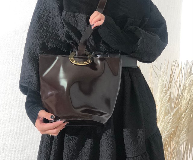 日本直送 名牌中古包 】CELINE セリーヌ ロゴサークル レザー ワンハンドル ショルダーバッグ ブラウン vintage ヴィンテージ  7huww6 - ショップ VintageShop solo ショルダーバッグ - Pinkoi