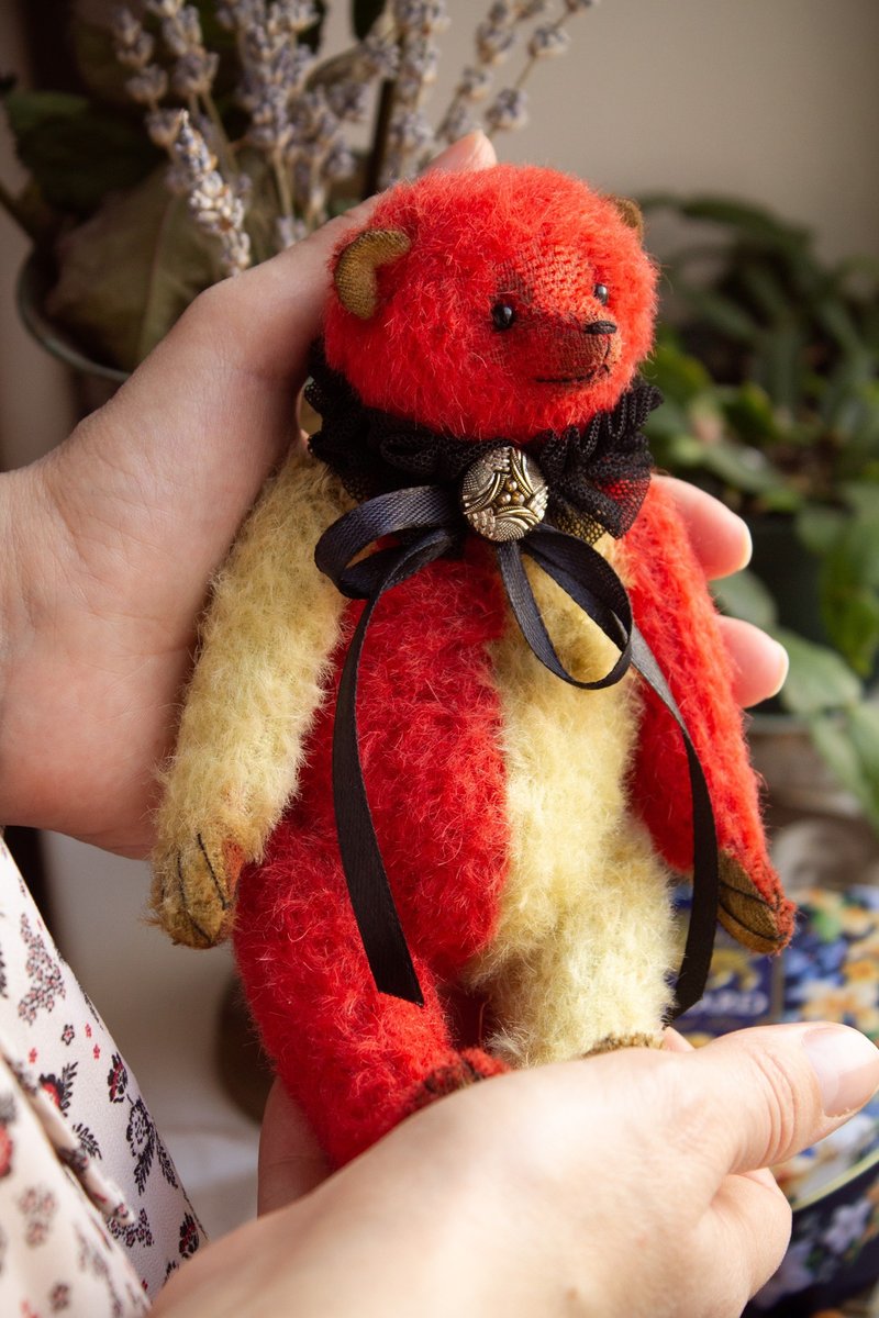 Artist jointed mohair green red bear sewing pattern pdf - 手工藝教學/工具書 - 其他材質 