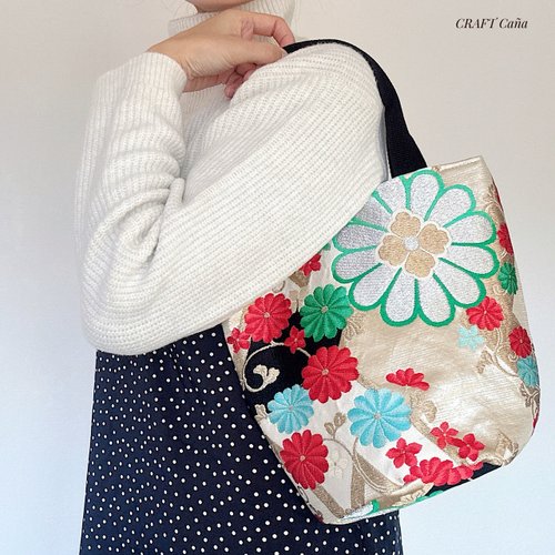 ★専用★３品おまとめ❤帯リメイクバック❤渋めな金色お姫様❤大容量トート❤２ウェイ ☆専用☆3品おまとめ❤帯リメイクバック❤渋めな金色
