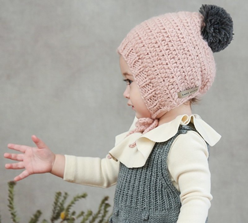 Day blossoming / Happy Prince Helen baby knitted wool cap Christmas gift - ผ้ากันเปื้อน - เส้นใยสังเคราะห์ หลากหลายสี