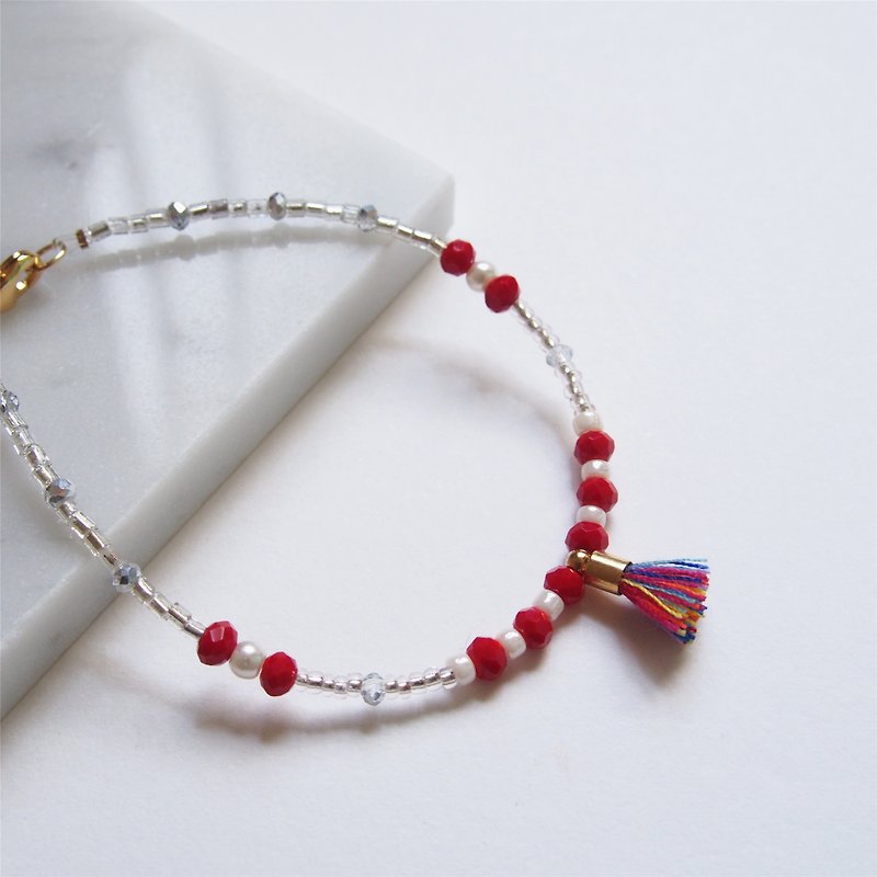 "KeepitPetite" red, small tassel, bracelet, bracelet, gift - สร้อยข้อมือ - โลหะ สีแดง