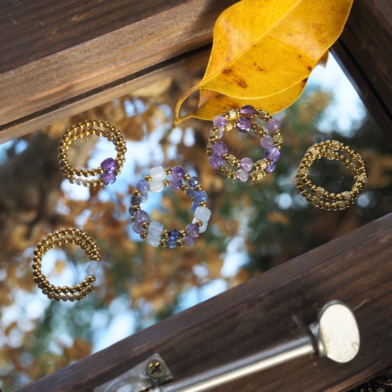 【Poésie de la Lumière: Glimmering Poetry Collection】 Purple Crystal Ring RG-00013 - แหวนทั่วไป - เครื่องประดับพลอย หลากหลายสี