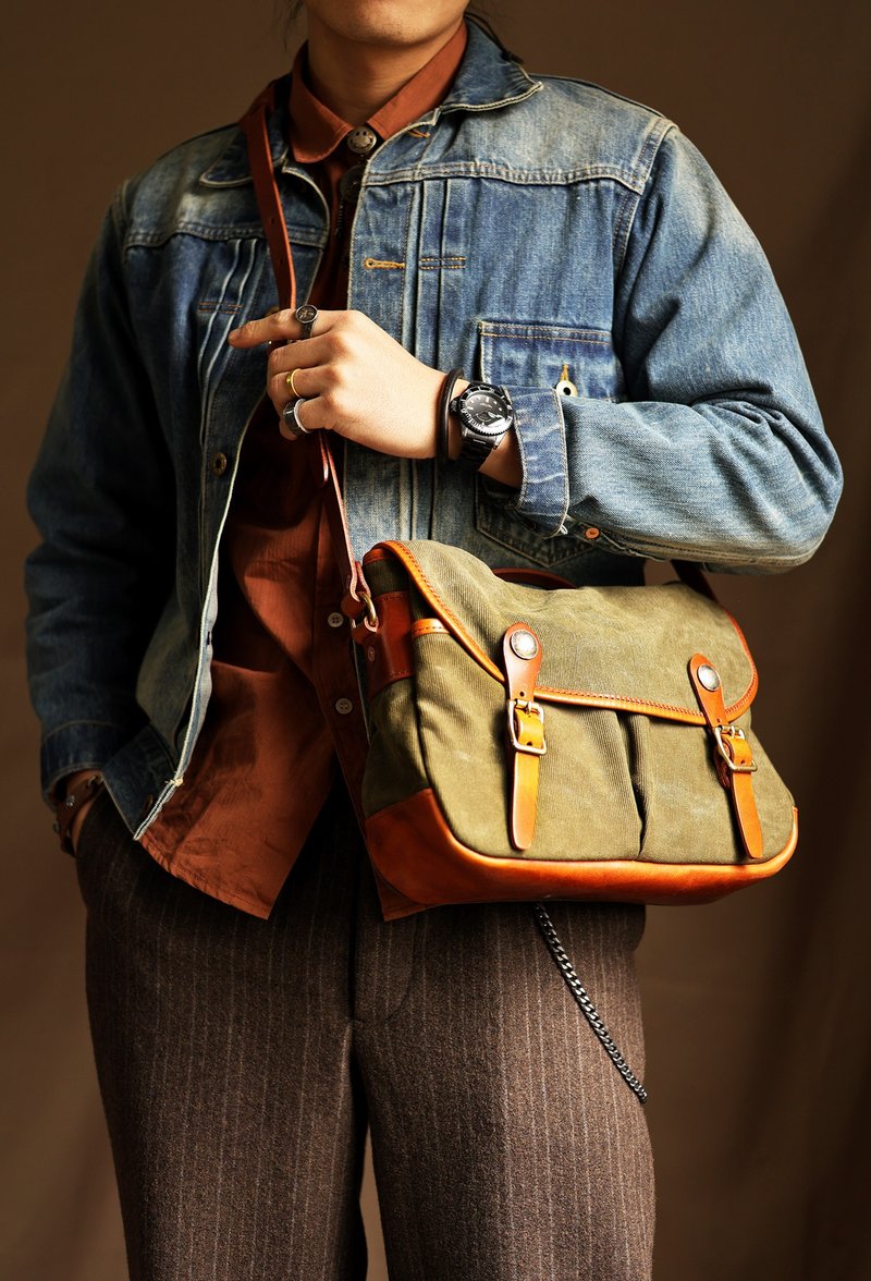 American retro hard-core Italian top-grain cowhide messenger bag - กระเป๋าแมสเซนเจอร์ - หนังแท้ สีเขียว